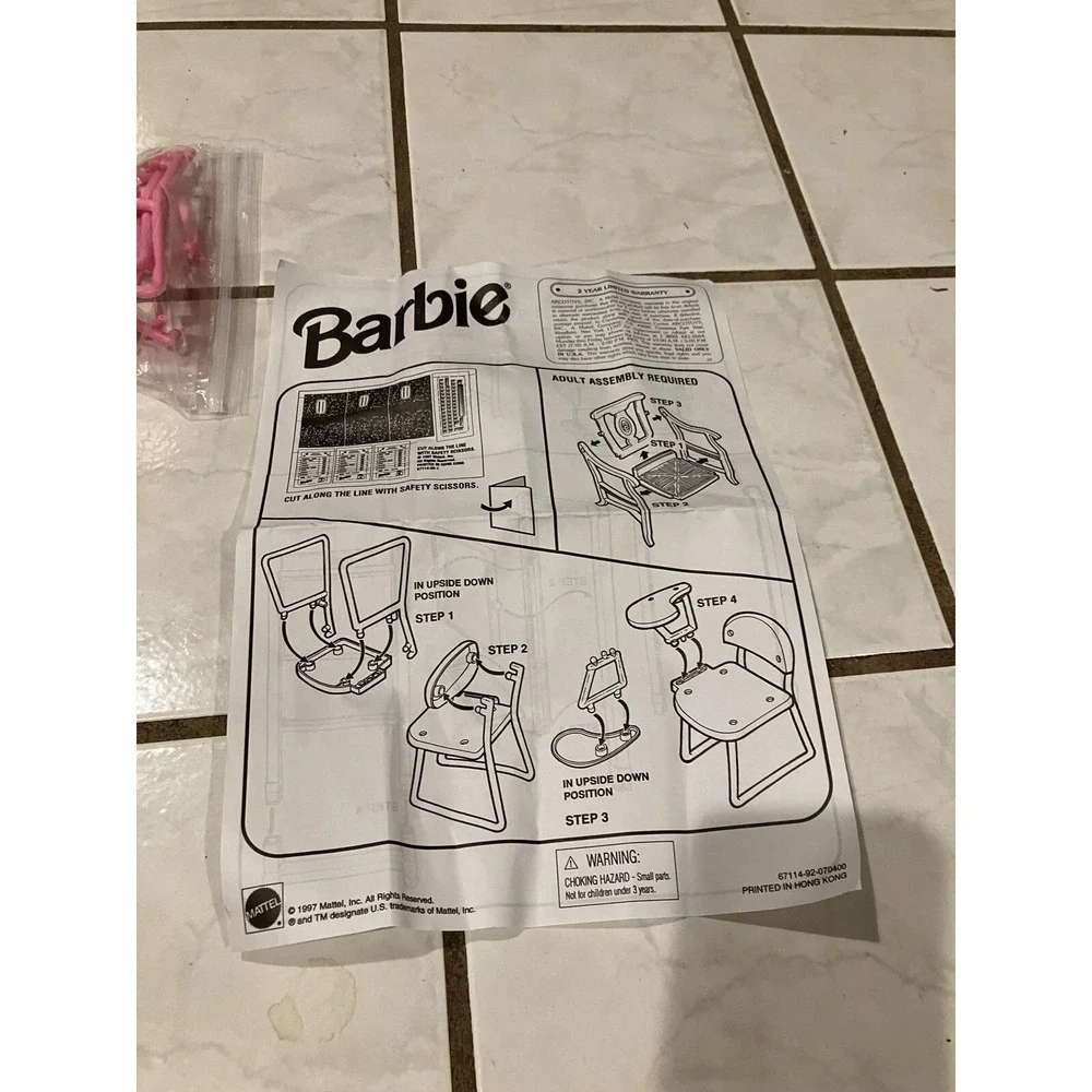 Vintage 1997 Barbie Classroom Playset Mattel 67114-92 School Chalkboard Desk Set